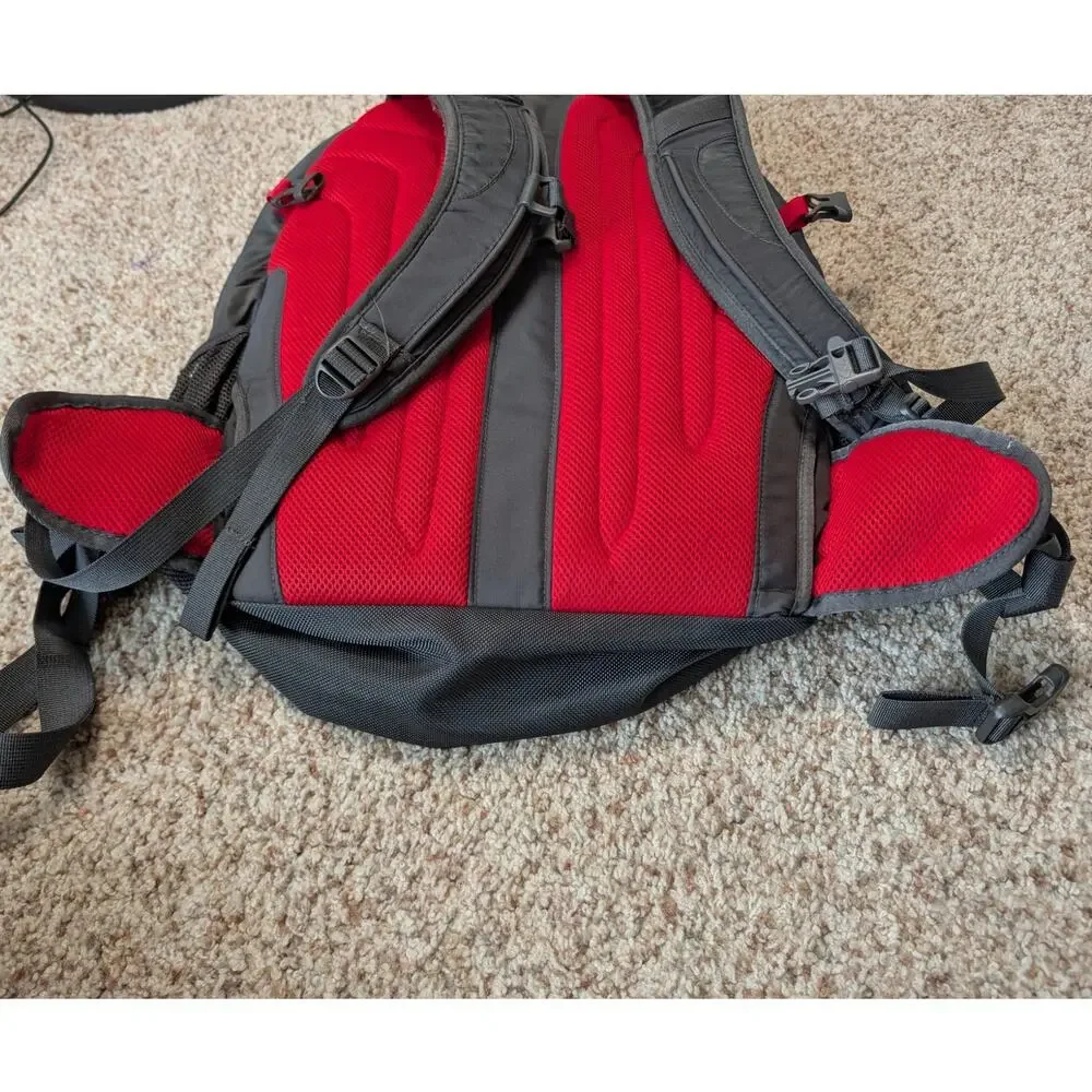 The North Face Borealis Backpack Unisex Large Gray Red Hiking School Travel Bag